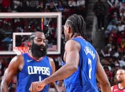 开云app-洛杉矶快船发布备战花絮，清晨状态回暖，NBA常规赛任务艰巨，更衣室氛围转暖的简单介绍-开云app